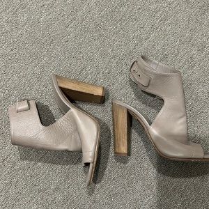 Vince leather ankle strap open toe heels